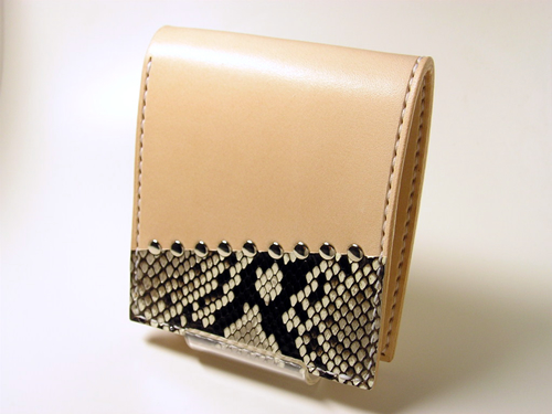 ダイヤモンドパイソン サドルレザー（ヌメ革）二つ折り財布、ウォレット hw2